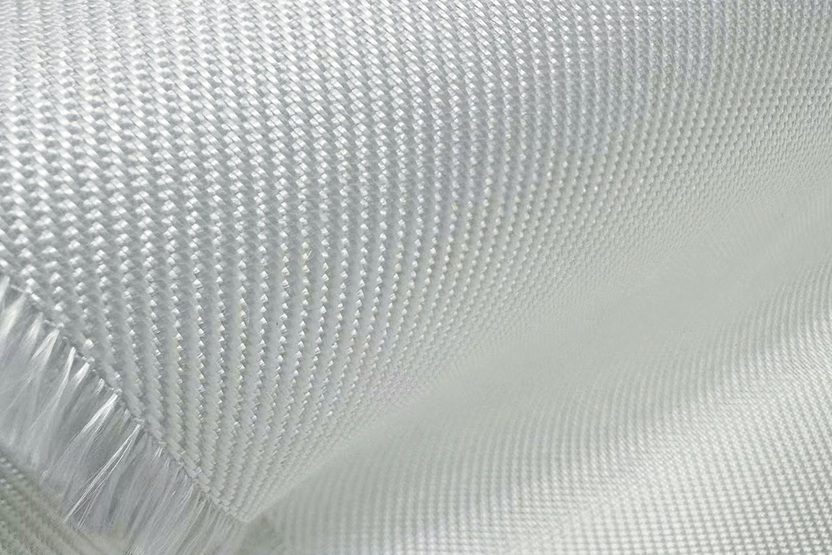  Bulky fiberglass fabric 